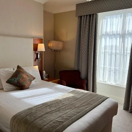 The Western Szálloda 4*