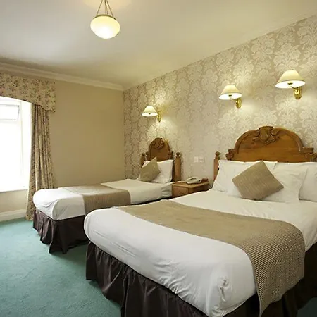 The Western 4*