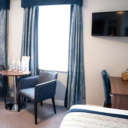Western Hotel 4*