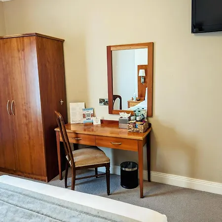 Western 4* Galway